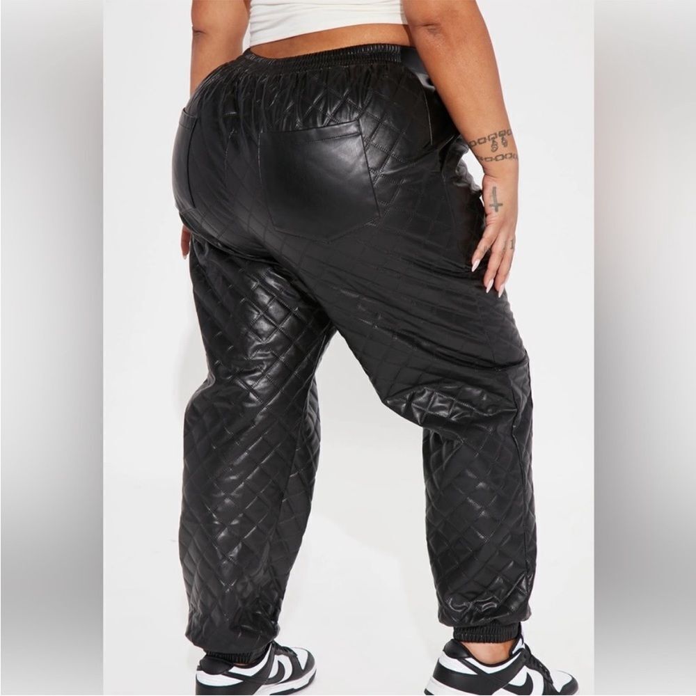 Fashion Nova Peyton Quilted Jogger Black Faux Leather High Waisted Pants Modern - Picture 2 of 16